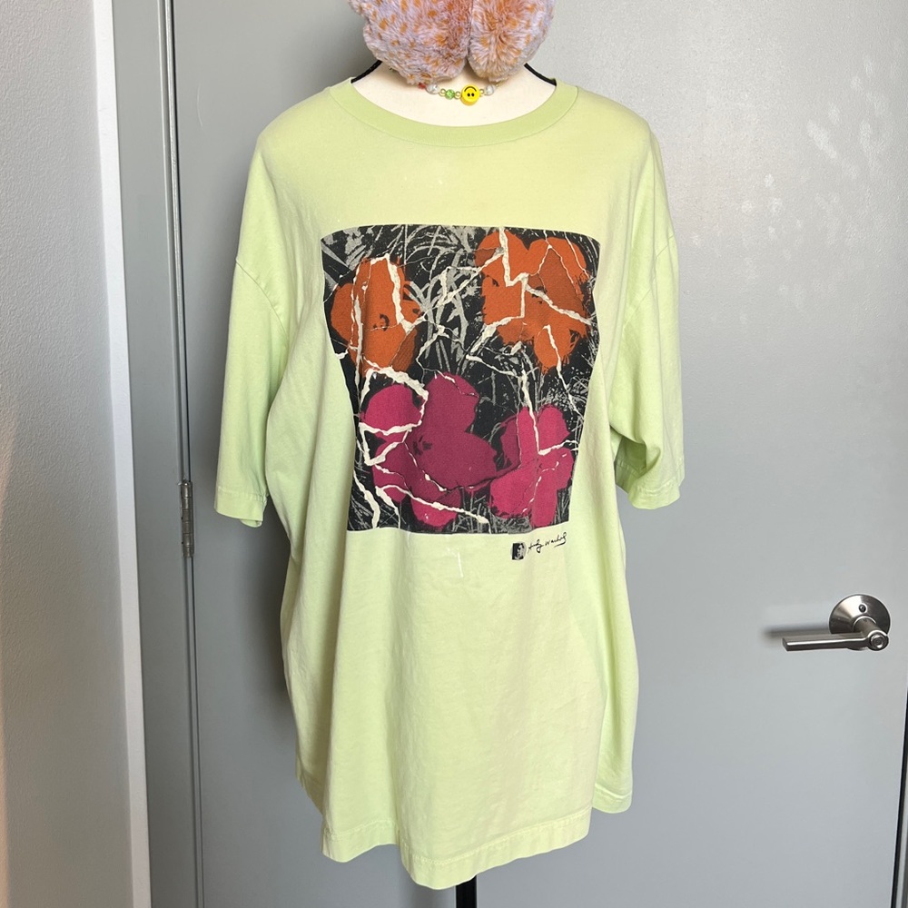 UNIQLO Artist painting collaboration series oversized tee tshirt short sleeves